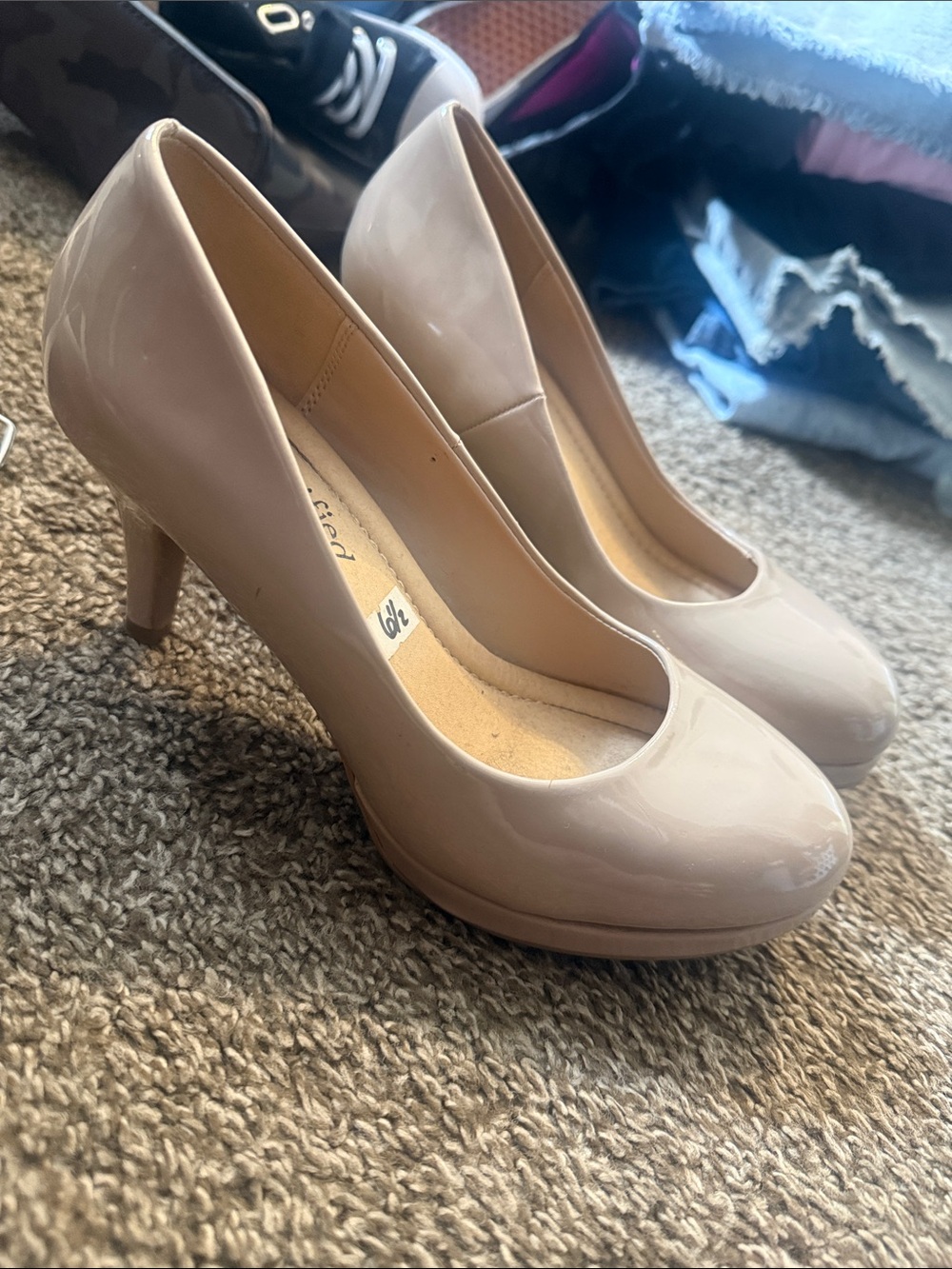 Cityclassified Nude Patent Round-Toe High Heel Pumps